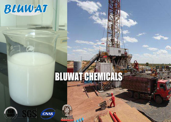 Mua Nước hòa tan anion polyacrylamide nhũ tương cho ma sát giảm trong khoan dầu sản xuất trực tuyến